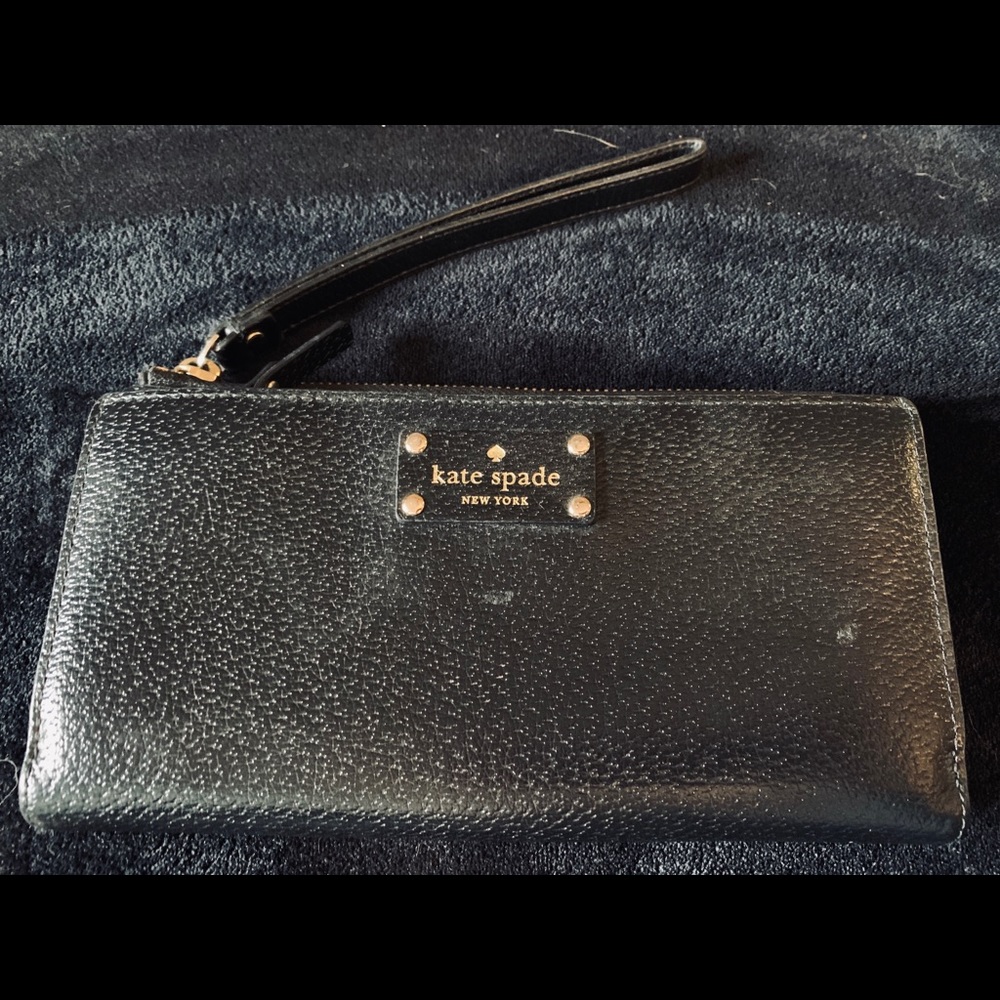 Kate Spade Black wristlet wallet